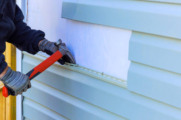 Trusted Emergency Siding Repair service in Danbury, TX - Creative Siding